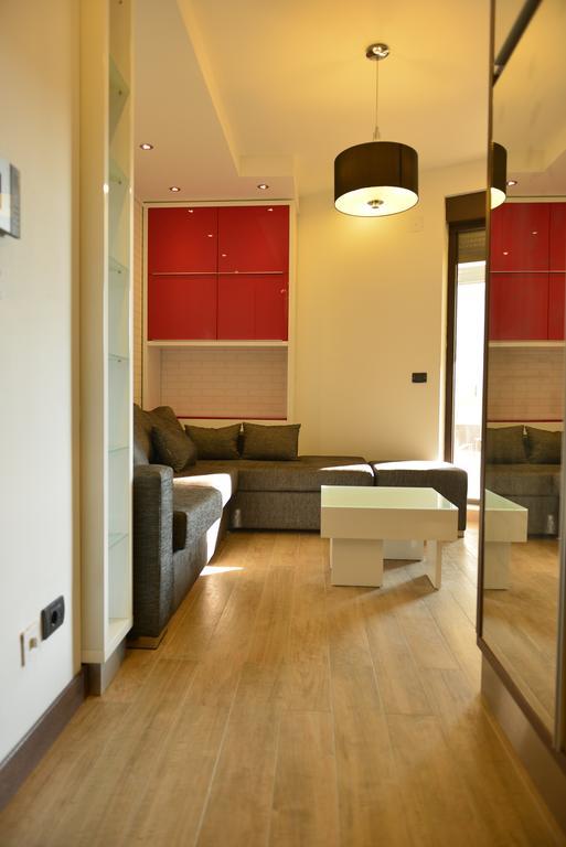 Studio Apartment Picasso Beograd Phòng bức ảnh