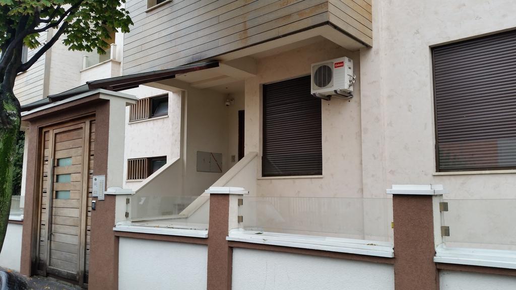 Studio Apartment Picasso Beograd Phòng bức ảnh
